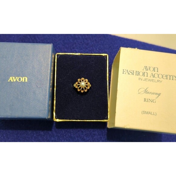 Avon Vintage StarSong Ring in Box Size 4.5 - Picture 7 of 7